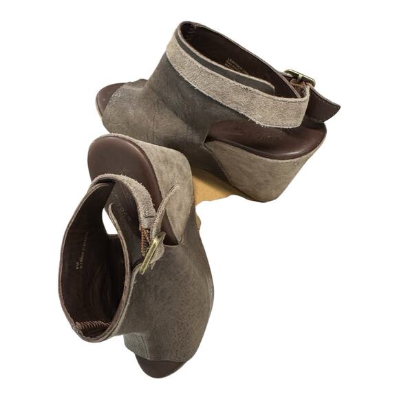 Kork-Ease Shoes - Kork-Ease Brown Leather Wedge Ankle Strap Open Toe Platform Shoes Women’s 8 M